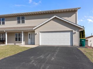 720 Jefferson St, West Bend, WI 53090