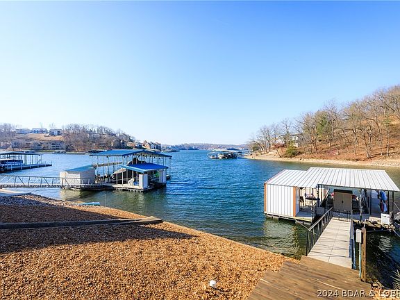 5th image of 17 Shorewood Estates Cir
