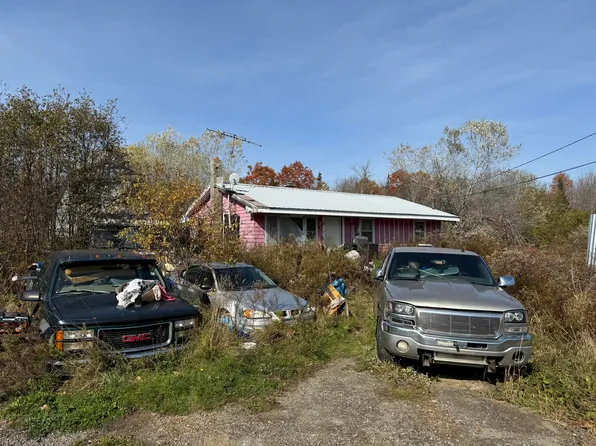 126 Boston Road, Winterport, ME 04496