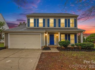 12828 Harvest Time Ct, Charlotte, NC 28278