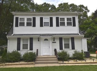 11610 S Komensky Ave, Alsip, IL 60803