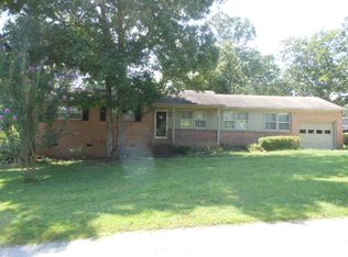 1 Botany Cir, Irmo, SC 29063