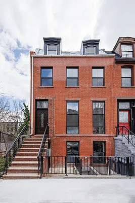 Sold by Compass | media 10