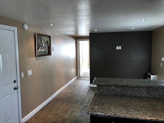 4th image of 763 W Avenue L #43
