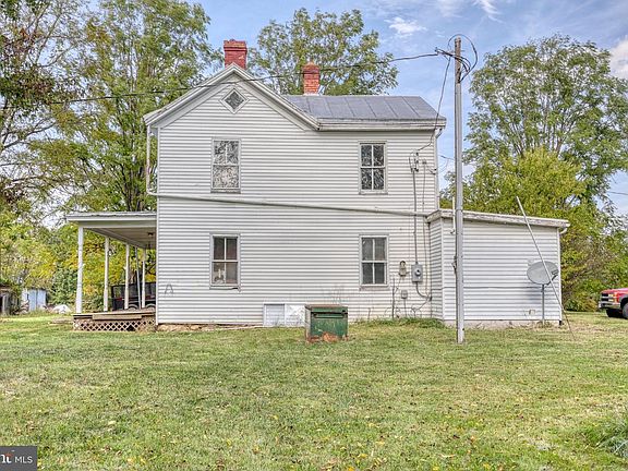 5th image of 647 Barbershop Rd