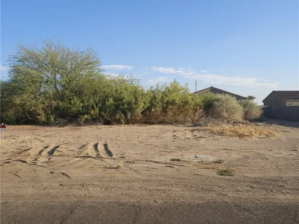 1910 E Oatman Place, Mohave Valley, AZ 86440