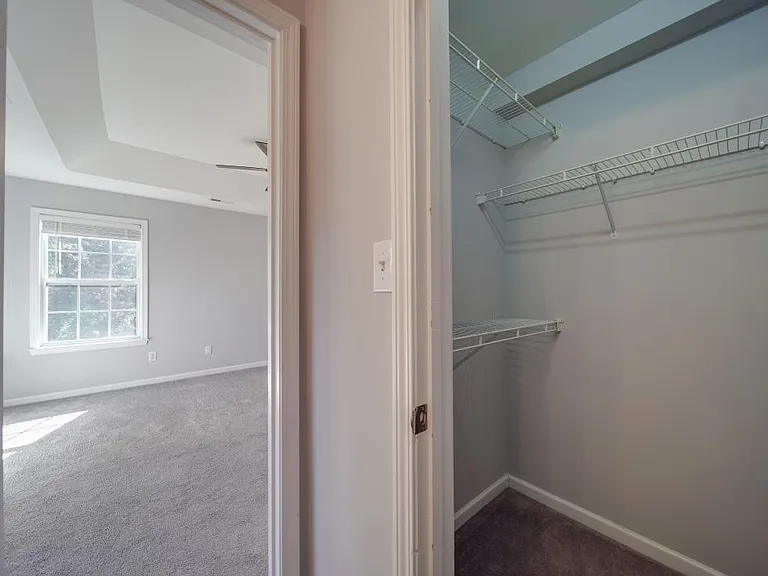 15005 Rothesay Dr — Photo 14