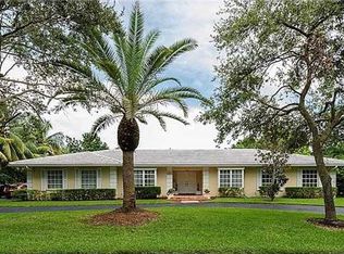 13405 SW 72nd Ct, Pinecrest, FL 33156