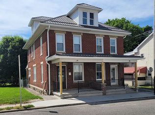 110 W 4th St, Lewistown, PA 17044
