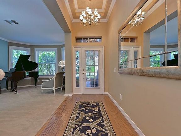 2nd image of 9621 Greenpointe Dr
