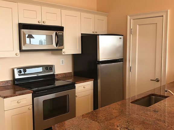 4th image of 201-59 N 8th St #613