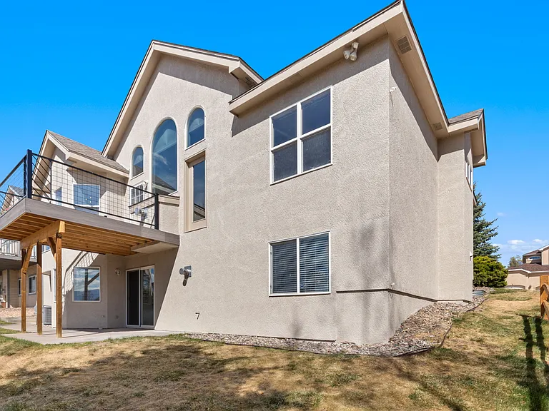 5330 Roundup Dr — Photo 36