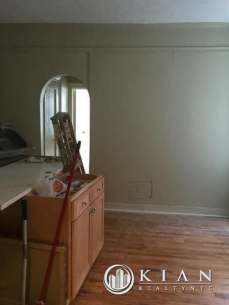 1st image of 543 E 21st St APT B9