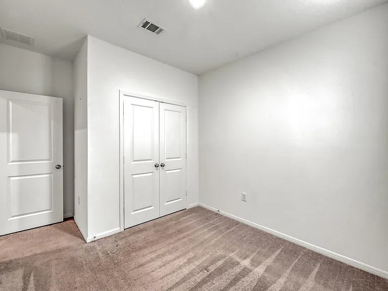 16435 Big Hickory Dr — Photo 26