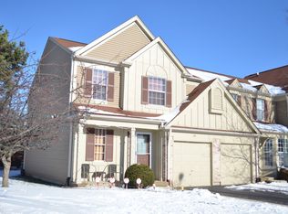 110 Peach Tree Ln, Westmont, IL