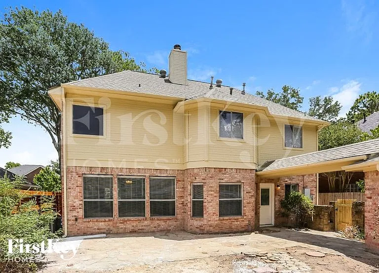 5711 Parryville Dr — Photo 15