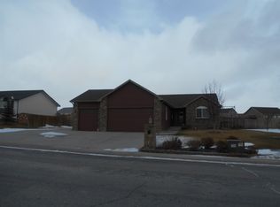2877 Inverness Blvd, Rawlins, WY 82301