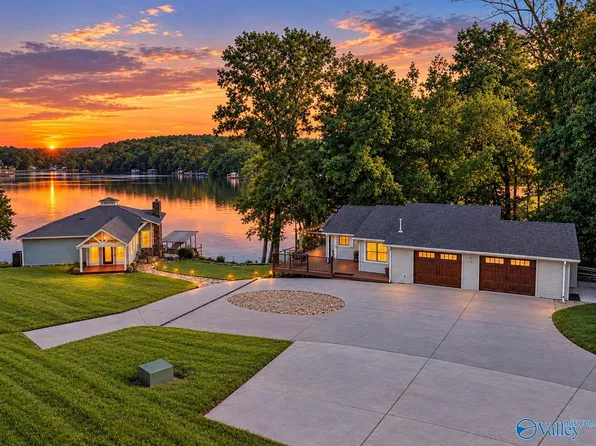 825 County Road 29, Killen, AL 35645
