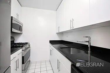 Rented by (Legacy) Elegran