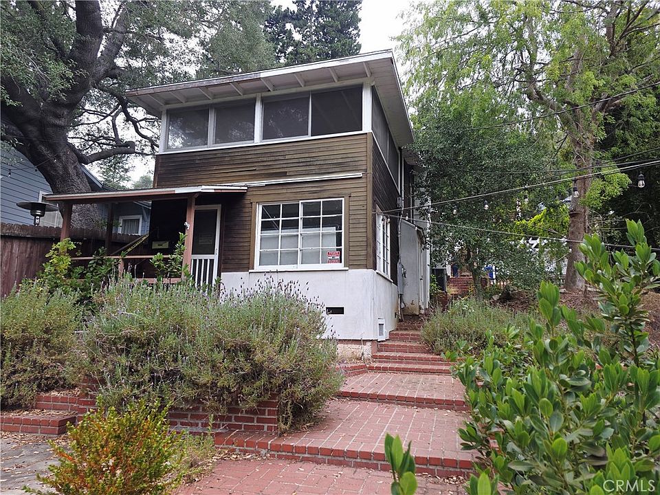 1st image of 8709 Lookout Mountain Ave