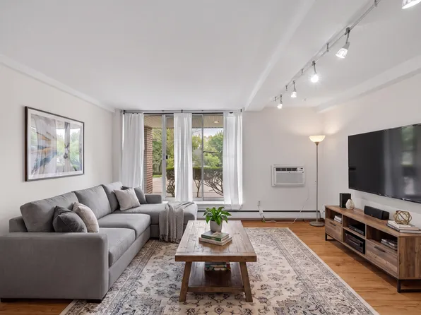16 Addington Rd APT 12, Brookline, MA 02445