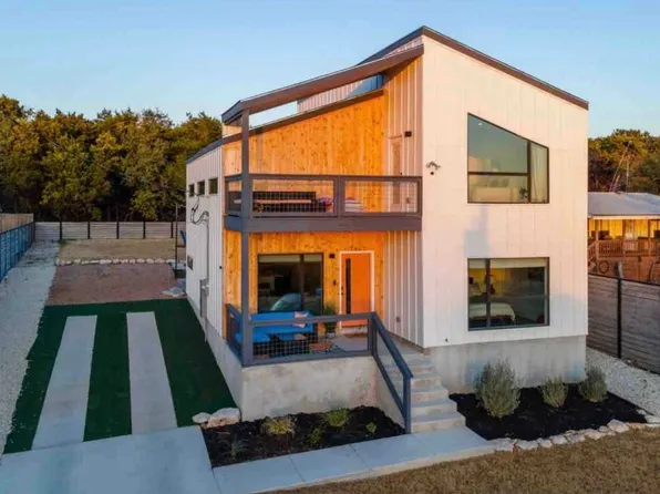 1947 Live Oak Dr, Canyon Lake, TX 78133