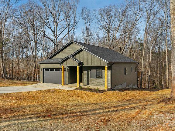 2nd image of 3433 Leaning Pine Dr