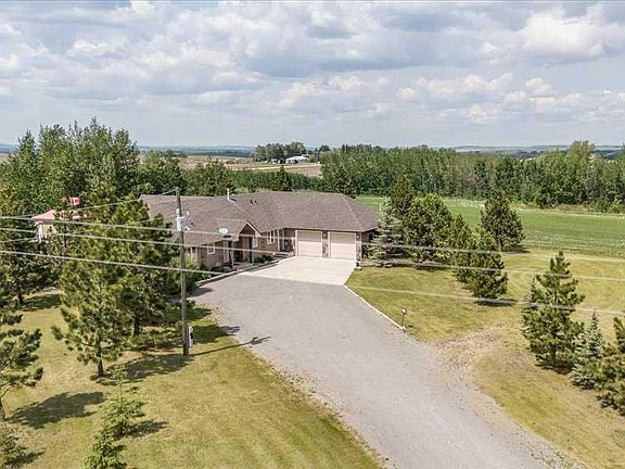 3rd image of 24228 Township Road 390