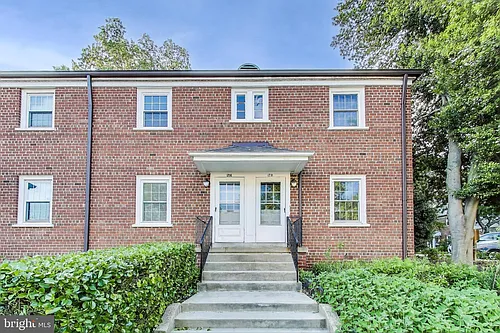 1716 E West Hwy #1716 Photo 1