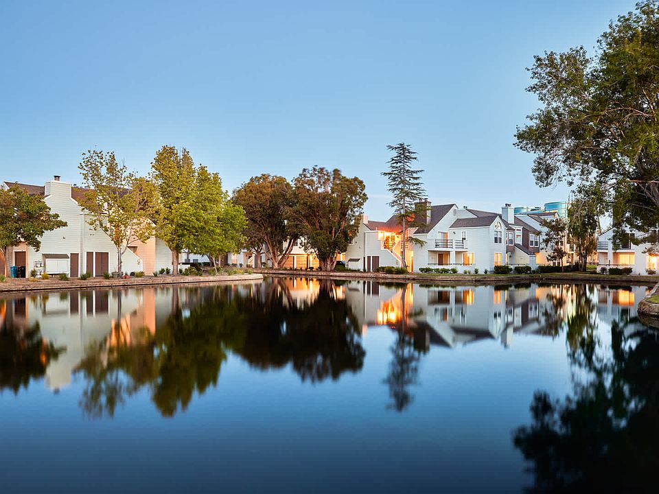 Schooner Bay Apartment Homes