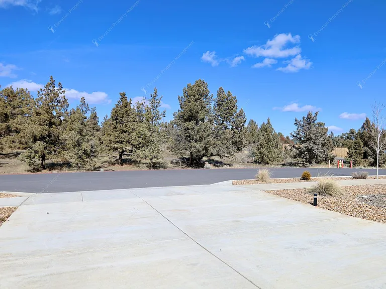 4310 SW Badger Ave — Photo 30