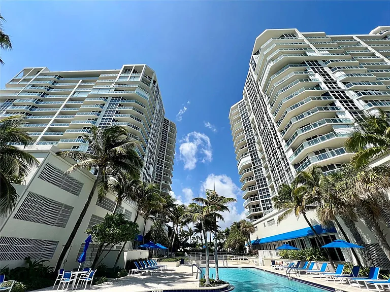 6001 N Ocean Dr #706 — Photo 46