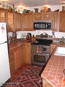 2nd image of 1300 W 7th Ave APT 214