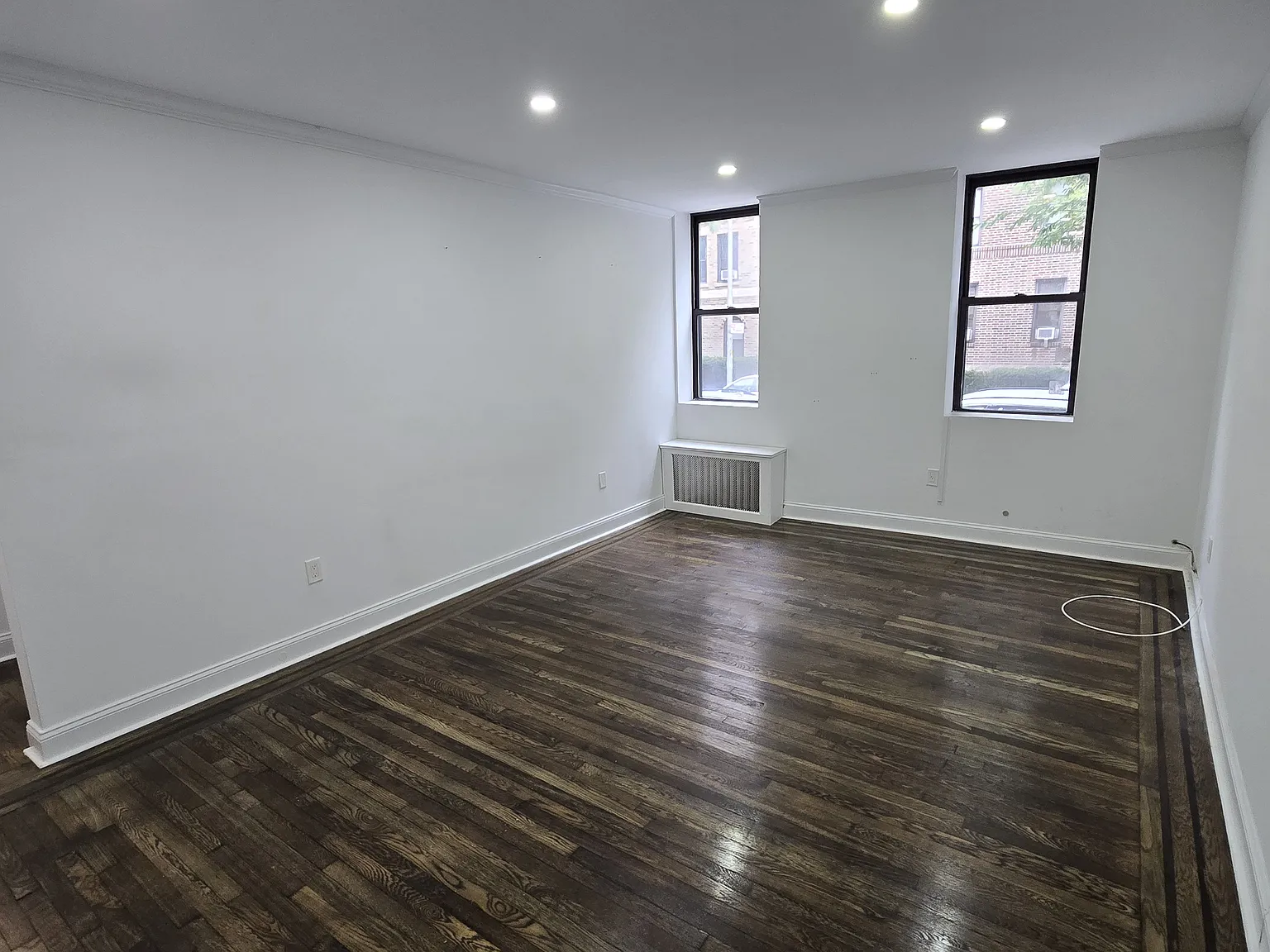 28-15 34th Street — Photo 1
