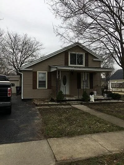 130 East St photo 1