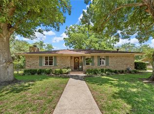 1707 N Hoover Ave, Cameron, TX 76520
