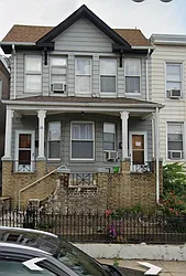 28 Zabriskie Street, #2