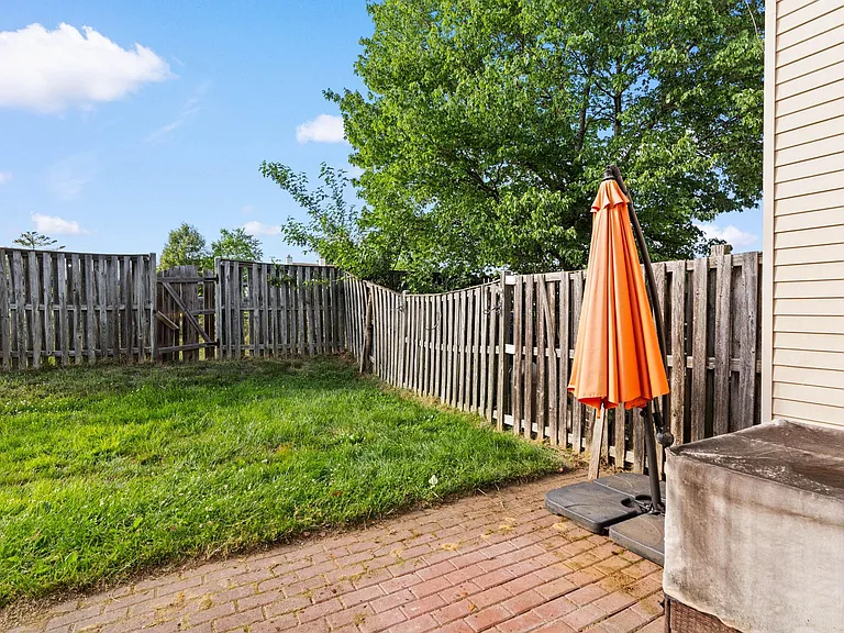 3218 Westdale Ct — Photo 27