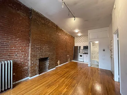 Rented by Best Apartments North Inc | media 4