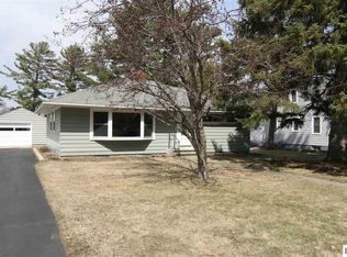709 NW 9th St, Grand Rapids, MN 55744