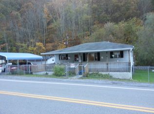 1945 Lorton Lick Rd, Bluefield, WV 24701