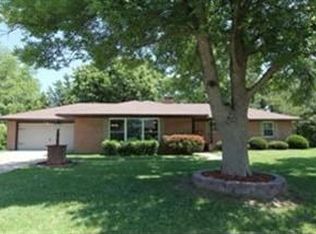 304 Ridgeway Dr, Jefferson City, MO 65109