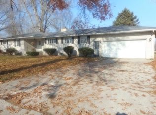 5490 Oakville Waltz Rd, New Boston, MI