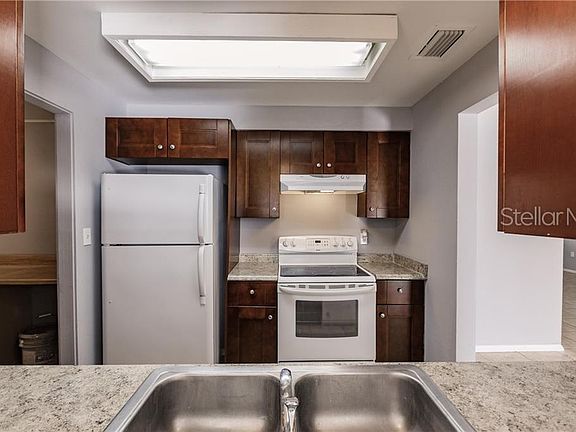 4th image of 5372 Knollwood Pl