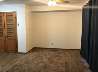 1048 Middlebury Rd, Kent, OH 44240
