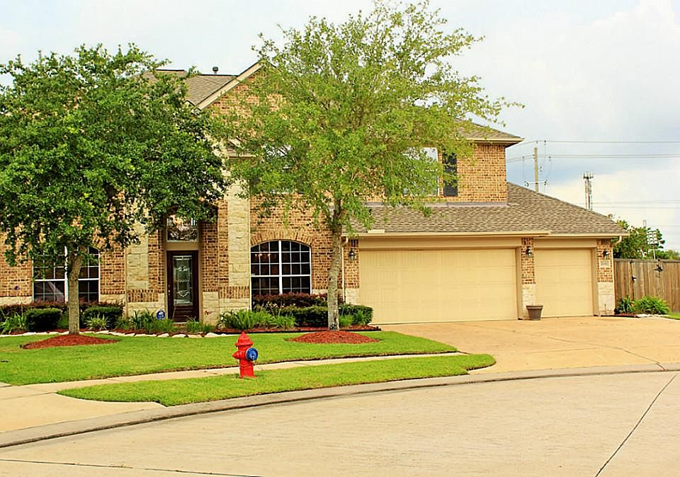 1st image of 2101 Trailbrook Ct