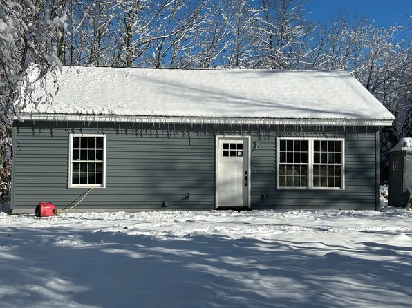 67 Chickadee Drive, Auburn, ME 04210