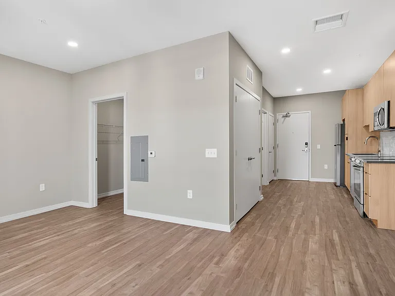 The Keystone Apartments — Photo 61