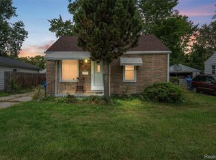 21947 Elroy Ave, Warren, MI 48089
