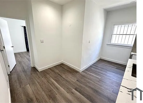 1 bed, 615 sqft, $2,400 — Photo 2